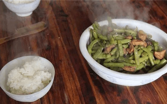 米饭和馒头在主食界各有崇高的位置,谁也不让谁